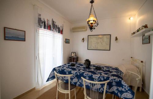 Manos Beach House Salamina - Foto 24