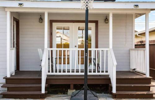 Spacious 3BR w/ Large Backyard | Near SF & OAK - Foto 13