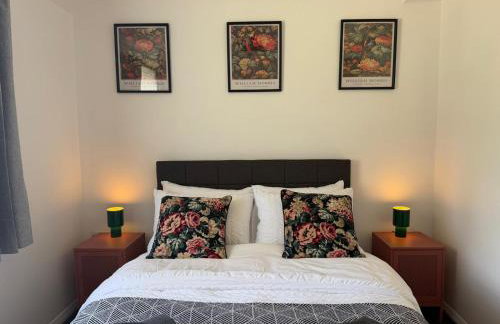 Gatwick 2 Bed Apartments Free Parking - Foto 54