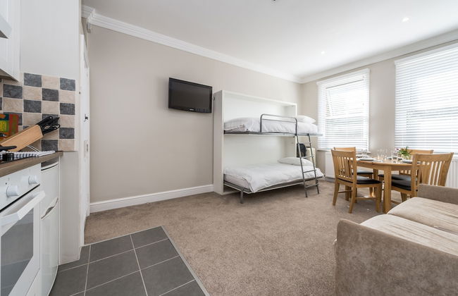 Stylish Apartment 12 Minutes by Tube From Oxford Street Free Wifi and Ac - Foto 8