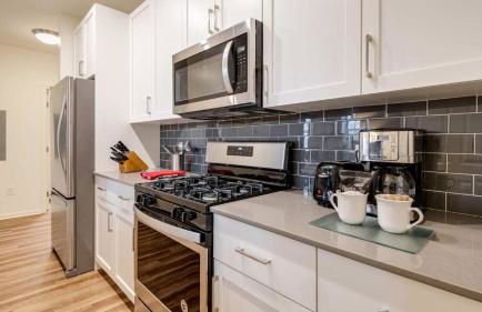 Gorgeous Apt with Kitchen - Foto 10