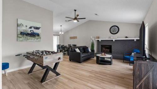 DFW Retreat - Pool, Spa & Minutes to Dallas & Fort Worth - Foto 2