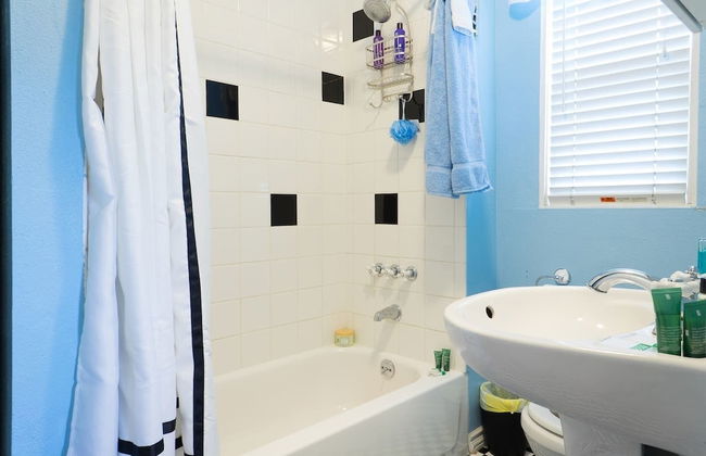 Cannabis Castle Historic Home in Baker District - Foto 50