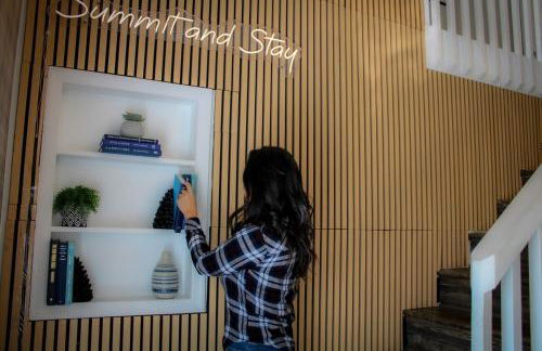 Resort Getaway - Golf, BMX trail, Hot Tub & Arcade! - Foto 11