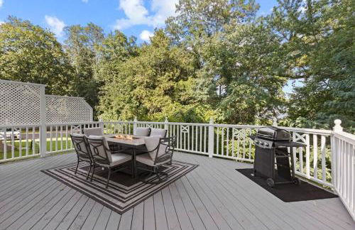 Prime West Hartford Center Location- Historic Gem - Foto 2