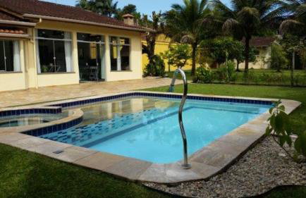 Encantadora Chácara com Piscina em Itanhaém - Foto 1