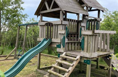 Orchard Retreat - Rural Cabin - Private Hot Tub! - Photo 31