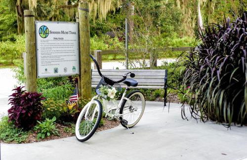 NEW LISTING! Views of Intracoastal Waterway - Sleep 4 - Foto 45