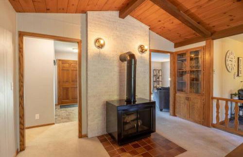 Family Home W/ 2 King, 2 Queen Beds + Game Room - Foto 13