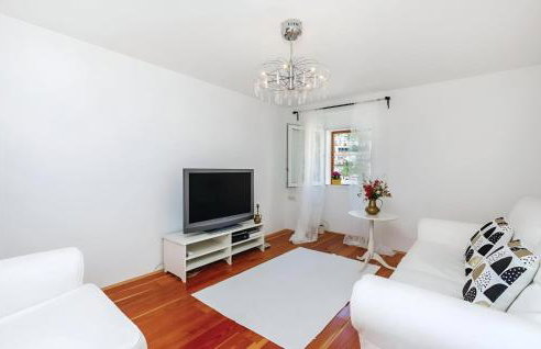 Charming Old House with Sea View Bakar - Photo 13