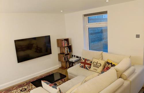 Modern 2 Bedroom Flat with private outdoor terrace - Foto 4