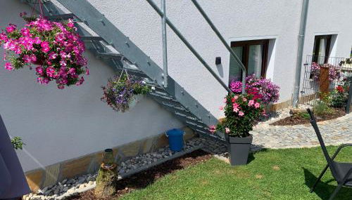 Gemütliche Ferienwohnung in idyllischer Lage-auf dem Land - Foto 4, Garden