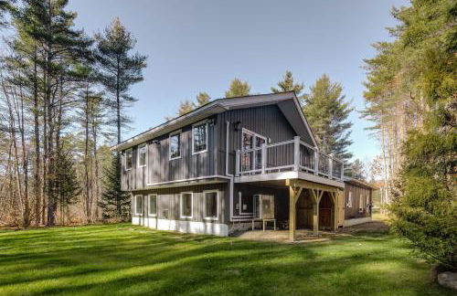 Modern Gem on 15 Acres, 5 Mi to Old Orchard Beach! - Foto 33