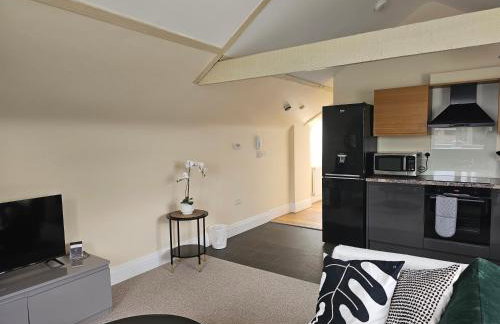 1 Bed Flat - Sleeps 2 - Parking - Wifi - Foto 19