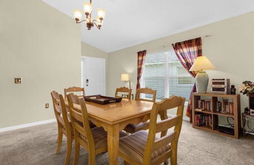 1061 Lake Berkley 4 Bed with Pool&Spa - Foto 18