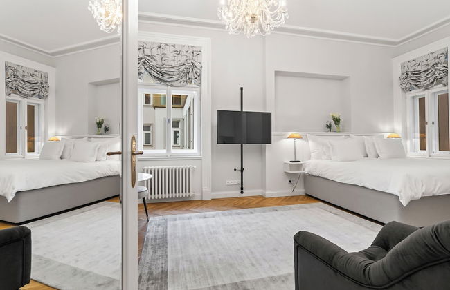 Vodičkova Luxury Suites - Photo 16