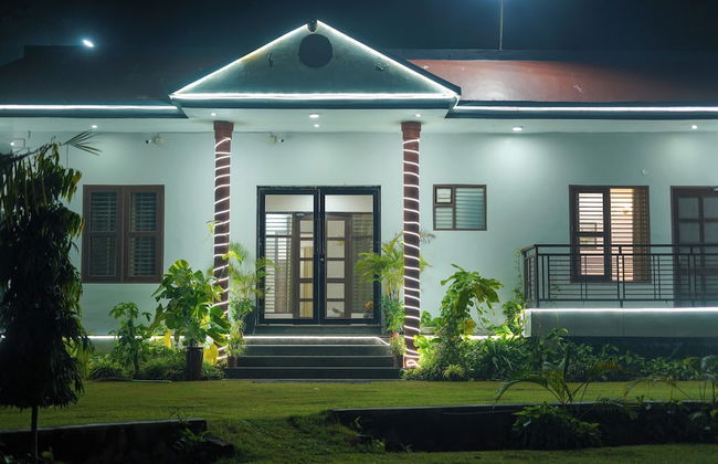 Alaya Stays 5 BHK Pet friendly with pvt pool - Ashirwad Farms - Foto 1