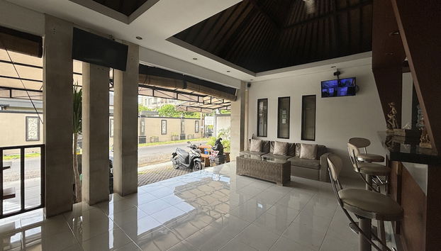 Tanjung Lima Villa Legian - Foto 4, Zona de estar del vestíbulo