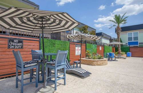 KINGbed w pool gym BBQ at theHeights LongStayDiscount - Foto 18