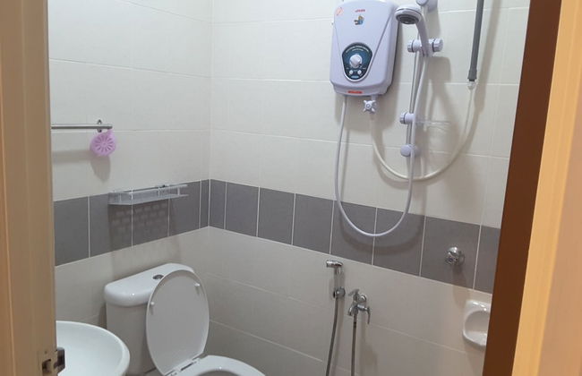 Laman Kurnia Holiday House - Photo 31