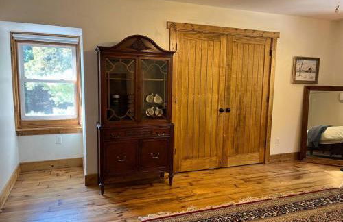 Secluded with Hot tub, Pool table, Arcade, Fishing andTheater Room - Photo 39