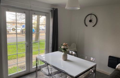 Marine Viewing 2 bedrooms flat - Foto 8