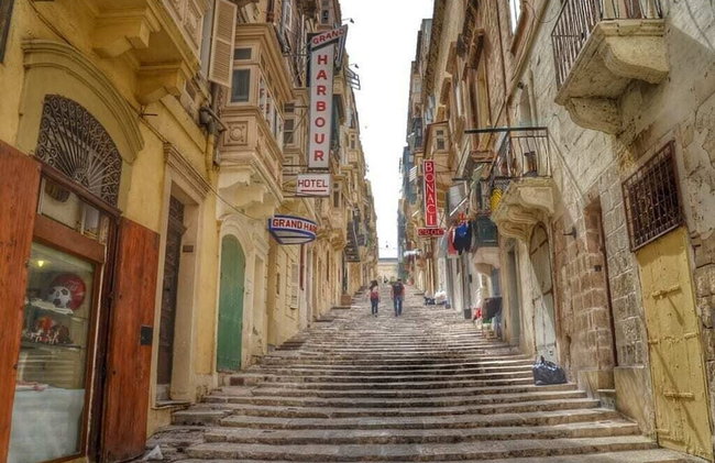 Stylish 2BR Apartment in Valletta - Foto 12