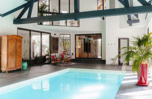 Villa d'architecte avec Piscine proche Paris - Photo 1