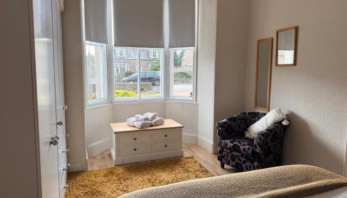 Spacious 2 Bedroom Flat in heart of Ballater - Foto 3