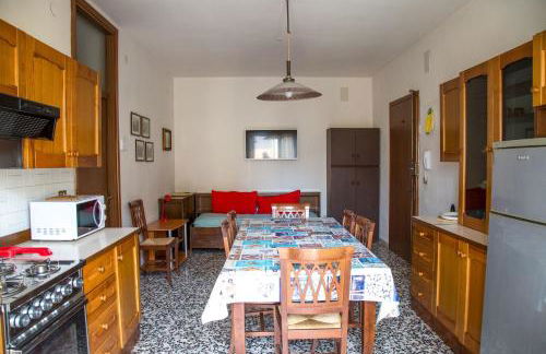 Downtown flat 250mt from the beach - Foto 2