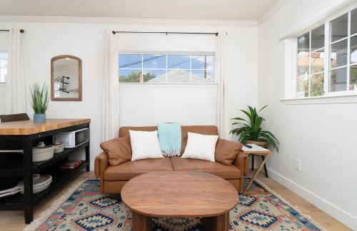 Modern 1-BR Apartment Close to Downtown Vibes - Foto 4