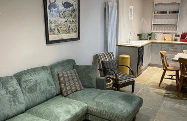 The Merchants Barn - A New Unique Town Centre Home - Photo 16