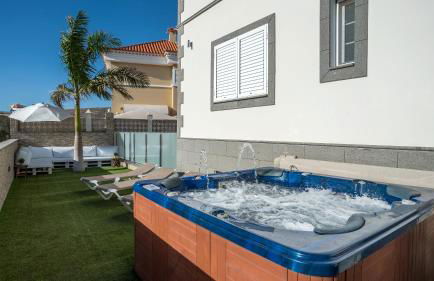 Villa, Private heated pool and jacuzzi . - Foto 4