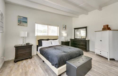 Cozy Fort Walton Beach Escape with Private Patio! - Foto 12