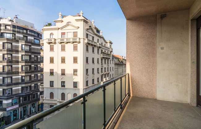 Luxury 3 Bedrooms Near Duomo - Photo 20