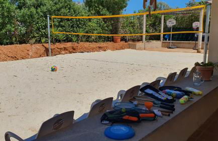 Oceanfront Villa - 8 rooms, 2 kitchens with pool, billiard table and Beach-Volleyball Court - Foto 5