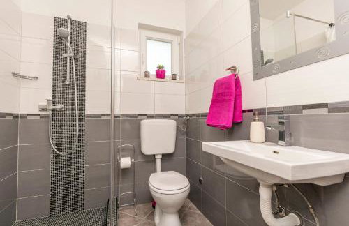 House Lisica - Photo 8