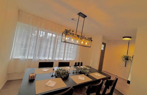 King Bed Suite in Conroe , Garage Available - Foto 12