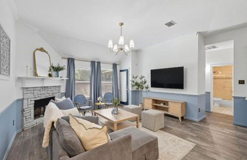 The Blue Holly - Bright & Spacious with a Pool - Foto 3