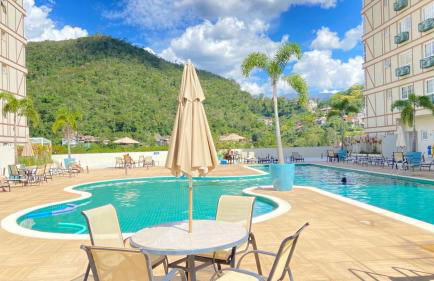 Granja Brasil - Lindo Studio - Com Piscina e Lazer - No Centro de Itaipava - Foto 12