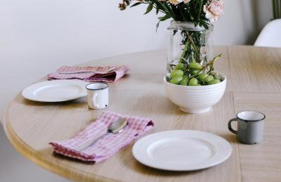 Huge Projector and Designated Workspace, Near Wrigley - Photo 31