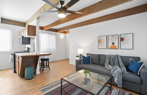 Mission Bay Condo - Steps to Sand, Dining, AC, Parking & Shops! - Foto 14