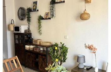 Modern & Sunny Studio - Photo 27