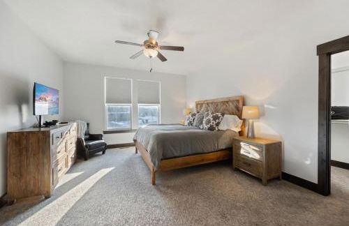 Pvt Hot Tub, Game Rm, Fire Pit, 12 Min Ski and PC - Foto 21