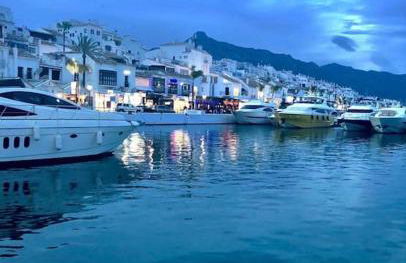 Luxurious apartment close to Puerto Banus - Photo 57