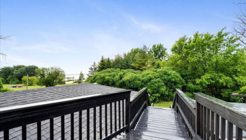 Whitewater The Genoa on Oneida Lake Sleeps 8 - Photo 5