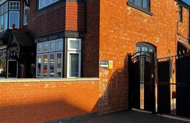 No1 Lux Apartment Nuneaton with Gated, Private Parking - Foto 16