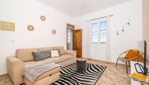 Sunset House - Photo 3