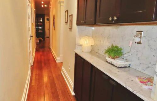 The Nook on Neil Walkable 3BR - Foto 14