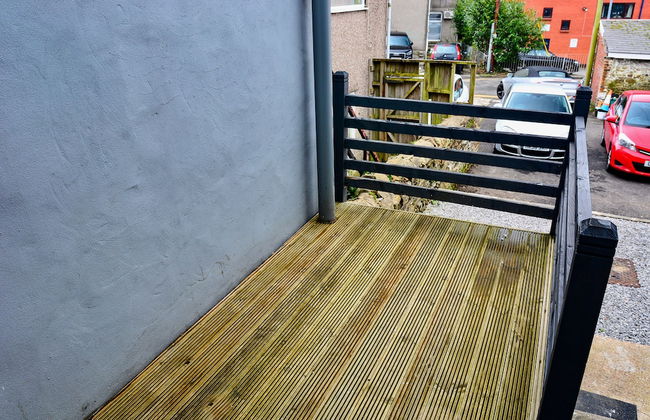 Skyline Immaculate 2-bed Apartment in Swansea - Photo 35